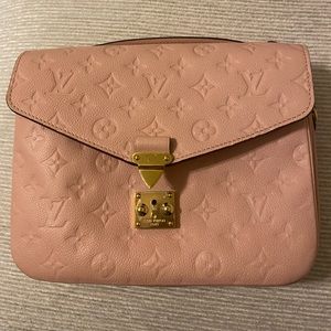 Pink Pochette Métis